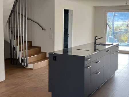 ERSTVERMIETUNG – LUXURIÖSE UND SEHR GERÄUMIGE MAISONETTE! - Foto 5