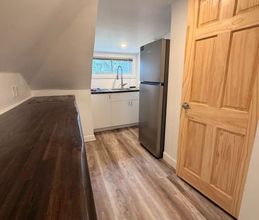 For Lease - 25 Glenwood Avenue Unit# Upper, London East, Ontario - Photo 2