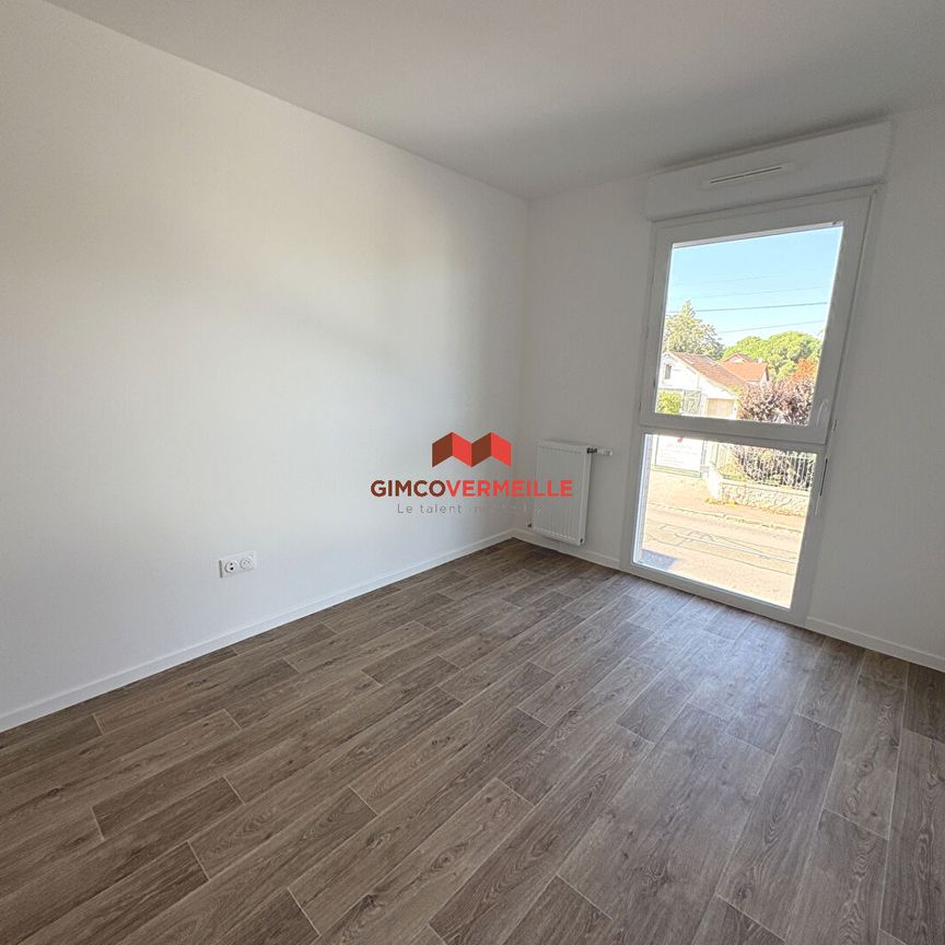 AUBERGENVILLE - Photo 1