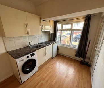 Francis Road, Hounslow, TW4 - Photo 4