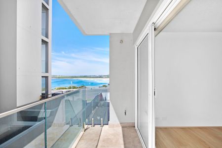 3/128 Marine Parade, - Photo 4