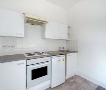 High Road, London, NW10 - Photo 4