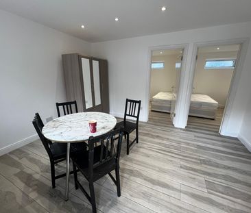 Two bedroom ground floor flat close to chadwel heath- 1800 pcm - Photo 1