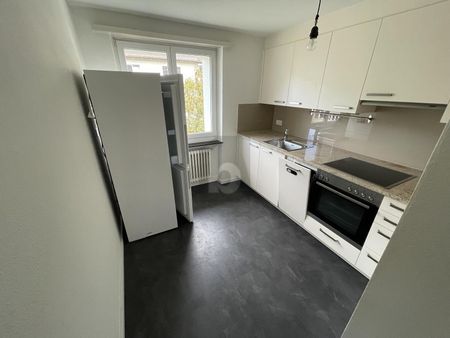 LICHTDURCHFLUTET MIT GROSSEM BALKON - Foto 5