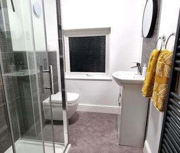 2 bedroom terraced house to rent - Photo 1