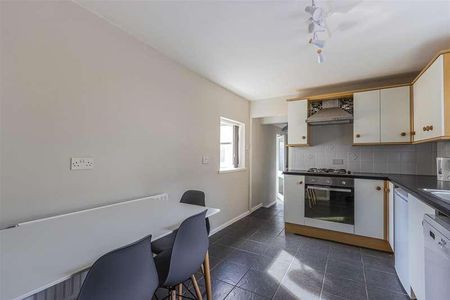 Tyn-y-coed Place, Roath, CF24 - Photo 2