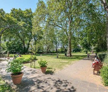 St Georges Square, London, SW1V - Photo 2