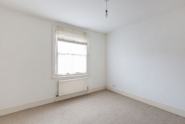 To Let 2 Bedroom House - Photo 1