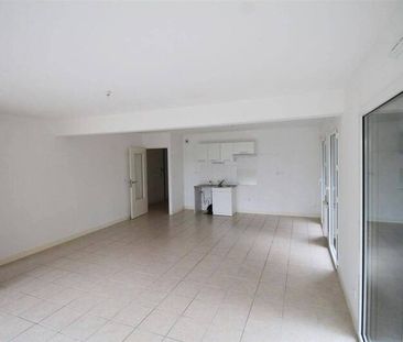 Appartement 3 pièces - - Photo 1