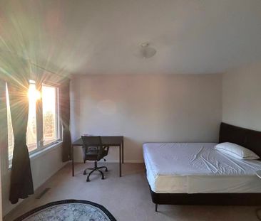 For Lease - 2743 Hammond Road, Mississauga, Ontario - Photo 1