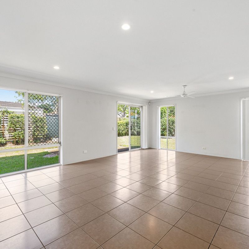 14 Cyperus Crescent, Carseldine QLD 4034 - House For Rent | Domain - Photo 1