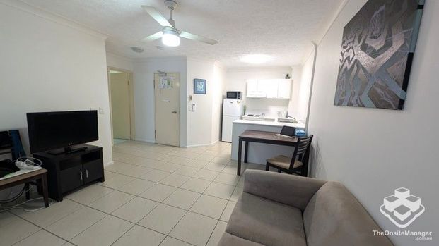 1Bed FF Budds Beach Air Con - Photo 1