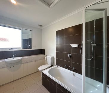 2 BEDROOM UNIT IN NARRE WARREN - Photo 4