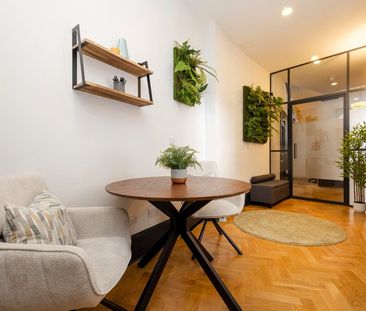 Studio Flat, Mcdonald Road, EH7 - Photo 2