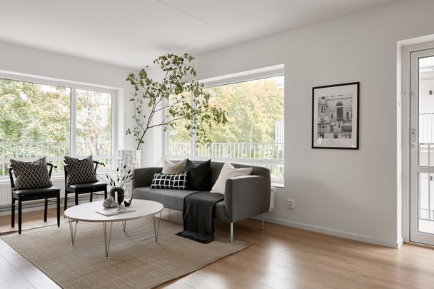 Landerivägen, Vänersborg - Photo 1