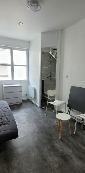 Location Appartement 1 pièce 13m² VALENCIENNES 59300 - Photo 1