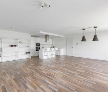 Appartement te huur: Mary van der Sluisstraat 512 1095 ME Amsterdam - Photo 2