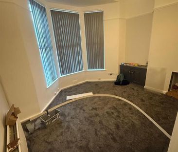 6 bedroom house to rent - Photo 1