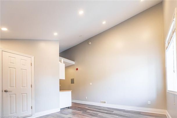 For Lease - 70 Victoria Avenue Unit# #2, Hamilton, Ontario - Photo 1