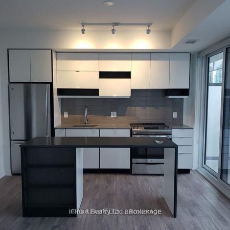 For Lease - 4065 Confederation Parkway Unit# 1510, Mississauga, Ontario - Photo 4