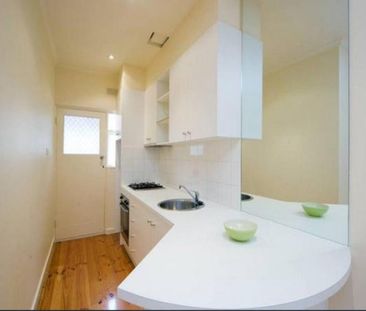 An ultimate offer of serenity and convenience - Photo 5