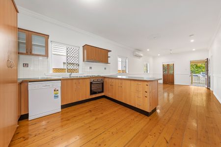 26 Ludgate Street, Banyo QLD 4014 - House For Rent | Domain - Photo 4