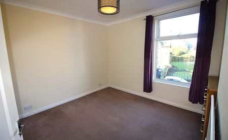 Station Road, Woodhouse, Sheffield, S13 - Photo 2