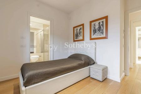 Prestigious penthouse with a stunning panoramic terrace - Photo 3