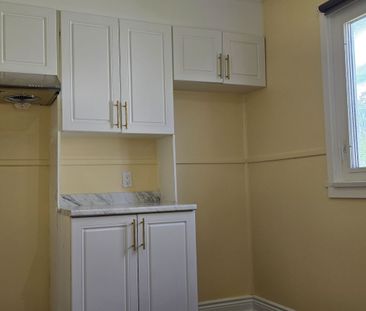 For Lease - 5176 Stanley Avenue, Niagara Falls, Ontario - Photo 4