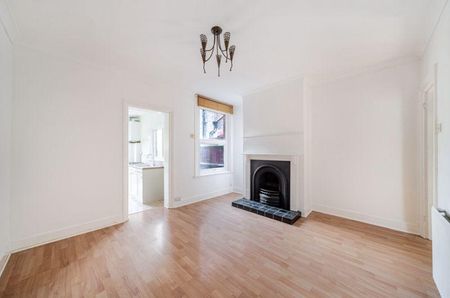 2 bedroom terraced house to rent - Photo 4