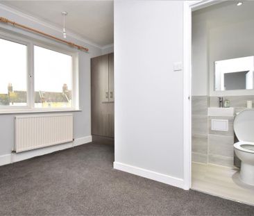 1 bedroom in a house share to rent - Photo 6