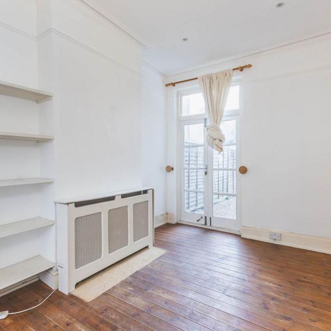 3 bedroom terraced house to rent - Photo 1