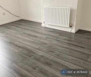 3 bedroom terraced house to rent - Photo 6