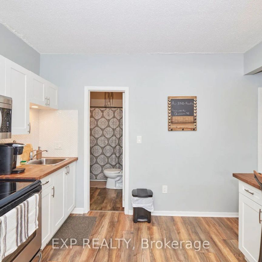 4675 QUEEN Street #1 - Photo 1