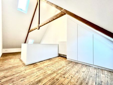 RECENT PERFECT GERENOVEERDE WONING MET DRIE SLAAPKAMERS TE HUUR - Photo 2