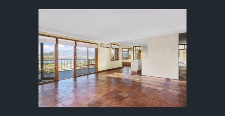 Large family home - Photo 4