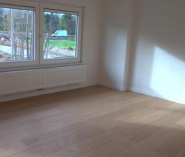 Gerenoveerde woning met tuin in Eeklo - Photo 1