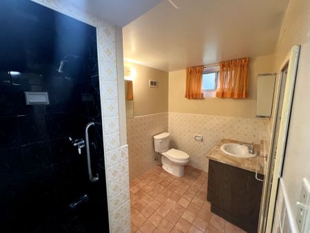 For Lease - 9 Dewlane Drive, Toronto, Ontario - Photo 3