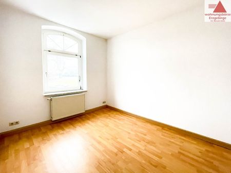 Gemütliche Erdgeschosswohnung im Herzen von Grünhain - Foto 2