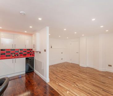 1 bedroom flat to rent - Photo 6