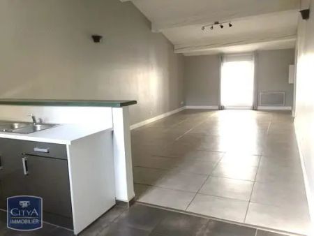 Appartement à louer 3 pièces 107.6m² - Photo 2