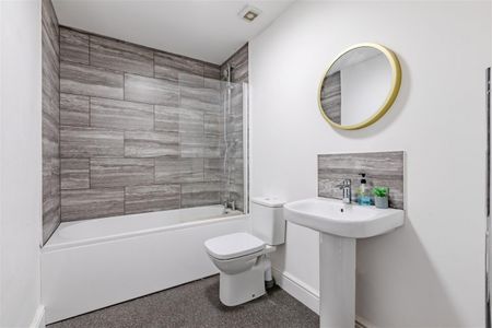 First Avenue, Hove - Photo 2