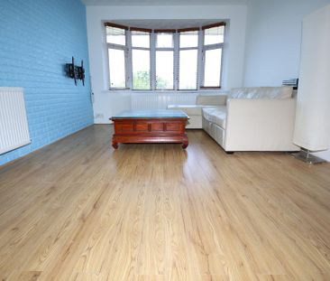 3 bedroom bungalow to rent - Photo 2