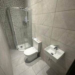 Studio Flat, Stembridge Road, SE20 - Photo 2