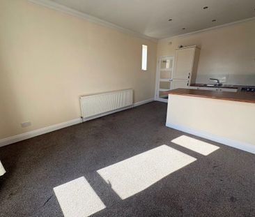 CAPSTONE ROAD, CHARMINSTER (P10120) - Photo 4