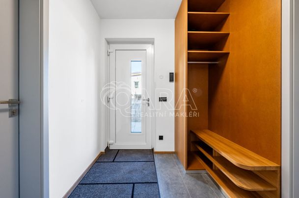 Pronájem bytu 2+kk 48 m², Wolkerova , Roztoky - Photo 1