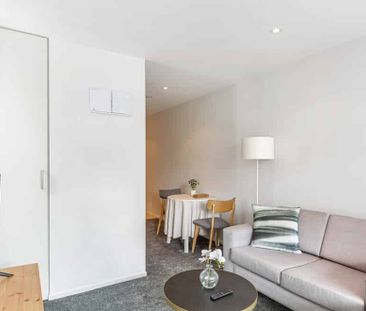 Fully Furnished Apartment - Photo 1