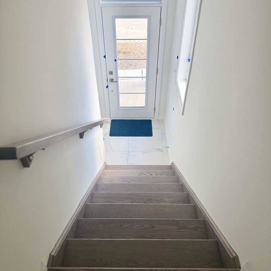 For Lease - 313 Conklin Road Unit# 46, Brantford, Ontario - Photo 1