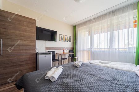 Kiadó jó állapotú panel lakás - Siófok - Fotó 3