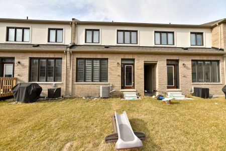 For Lease - 323 Thimbleweed Court, Milton, Ontario - Photo 5
